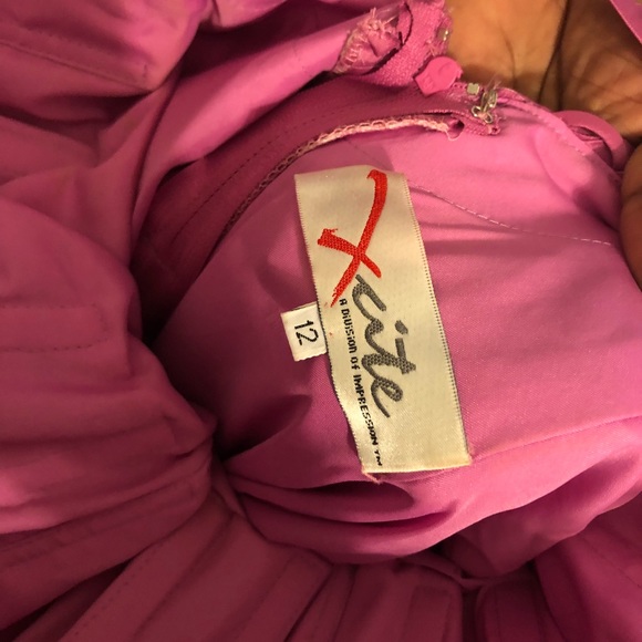 Prom/Ball/Elegant Dress - Picture 4 of 7